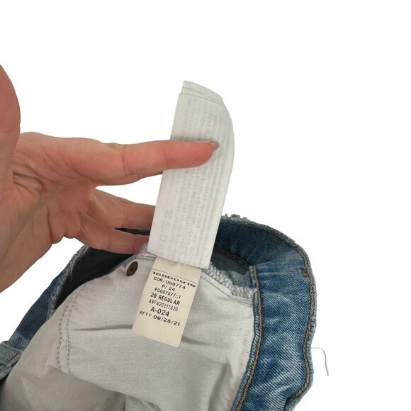 Abercrombie The 90s Straight Ultra High Rise Jean Distressed Med Wash Women 28 - Picture 10 of 10